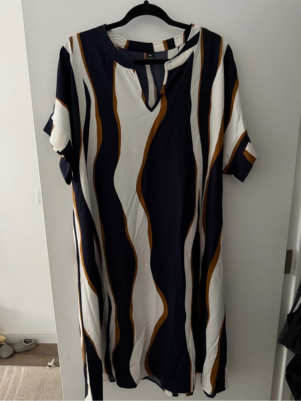 SHEIN Navy, White & Brown Wave-Stripe Midi Dress